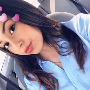 Meet your Posher, Kassandra